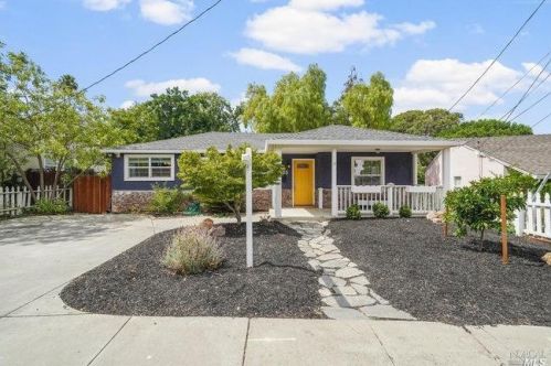 105 El Bonito Way, Benicia, CA 94510-2216