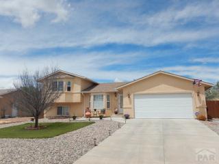 709 Aguilar Dr, Pueblo CO  81007-1791 exterior