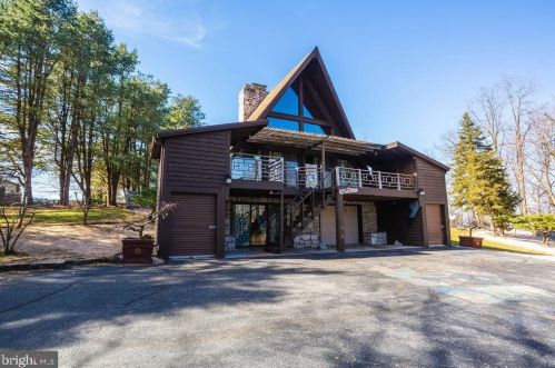 9767 Forest Ridge Rd, Lees Cross Roads, PA 17257-9221