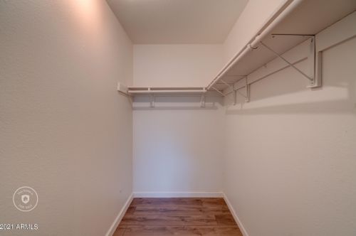 17853 35th Ave, Phoenix AZ 85053-1017 exterior