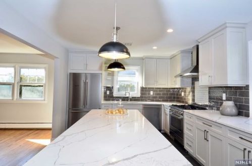 32 O Shaughnessy Ln, Closter NJ  07624-3214 exterior