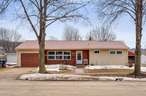 2155 22nd St, La Crosse WI  54601-6637 exterior