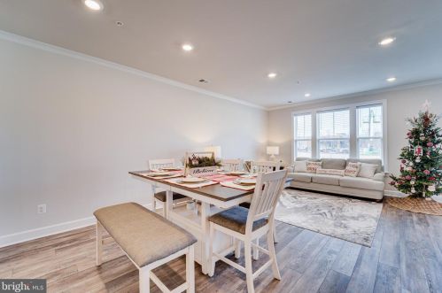 14957 River Walk Way, Woodbridge VA  22191 exterior