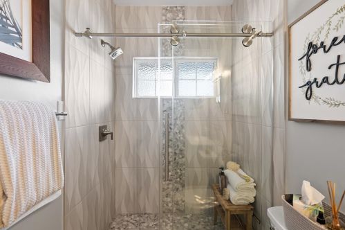 2440 Lincoln Ave, Belmont CA  94002-1424 exterior