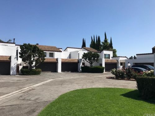 11932 Heritage Cir, Downey, CA 90241-4326