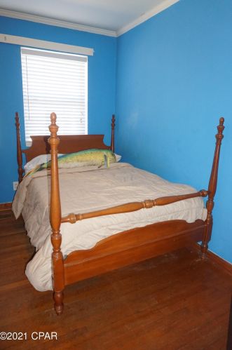 4334 7th Ave, Marianna FL  32446-2037 exterior