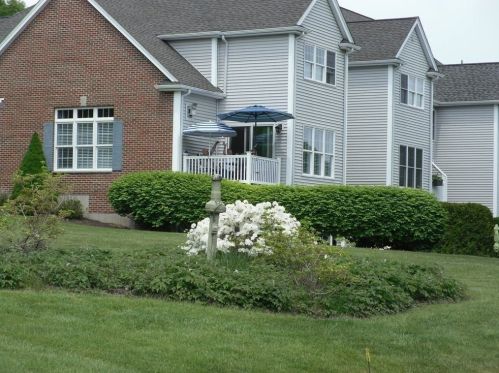 46 Peachey Cir, Middleton MA  01949-3307 exterior