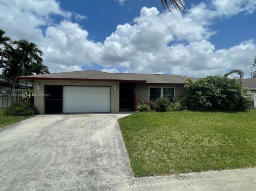 159 Ponce De Leon St, West Palm Beach, FL 33411-1230