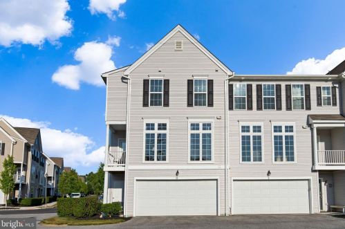 3041 Meridian Cmns, Navy Sup Dpt PA  17055 exterior