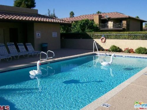 31200 Landau Blvd, Cathedral City CA  92234-5115 exterior