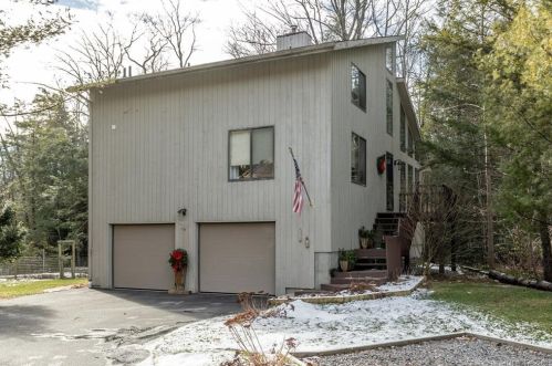 55 Paxton Ct, Goshen, CT 06756-2108