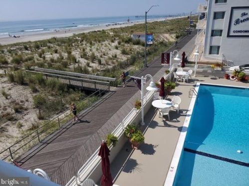 5300 Boardwalk, Atlantic City NJ  08406-2869 exterior
