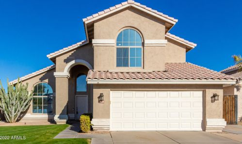 1440 Lark Dr, Chandler, AZ 85286-8322