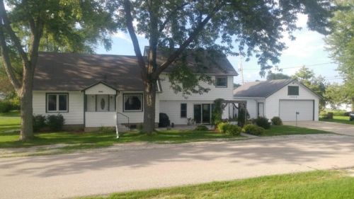 24026 Carlisle Ave, Kansasville, WI 53139-9776