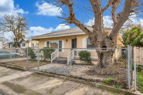 127 Home St, Oakley, CA 94561-5723
