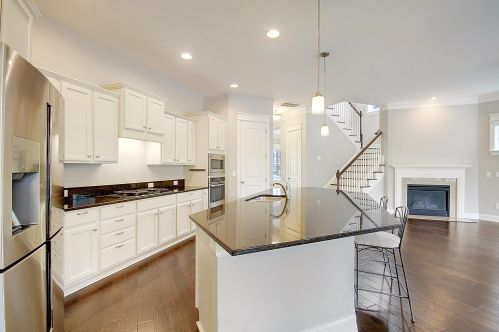 3684 Maidstone Dr, Mount Pleasant SC  29466-7506 exterior