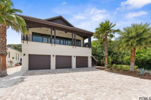 2726 Daytona Ave, Flagler Beach, FL 32136-4095