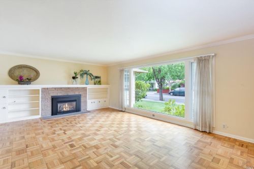 2128 Hvn Dr, Santa Rosa CA 95404-3221 exterior