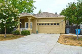 1114 Burton Dr, Vacaville CA  95687-3509 exterior