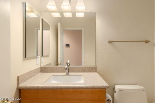 300 Hidden Quail Dr, Tucson AZ  85704-6940 exterior