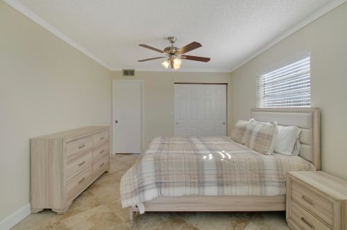 255 Burgundy F, Delray Beach FL  33484-4951 exterior