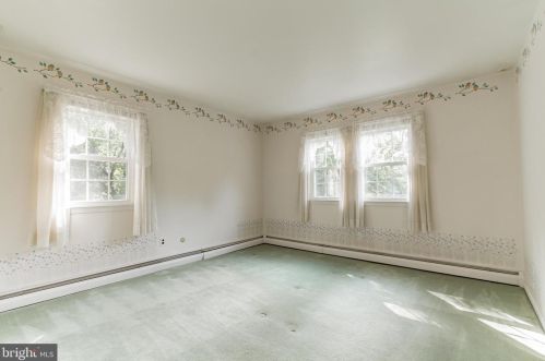 420 Ivy Ln, Glen Mills PA  19342-1323 exterior