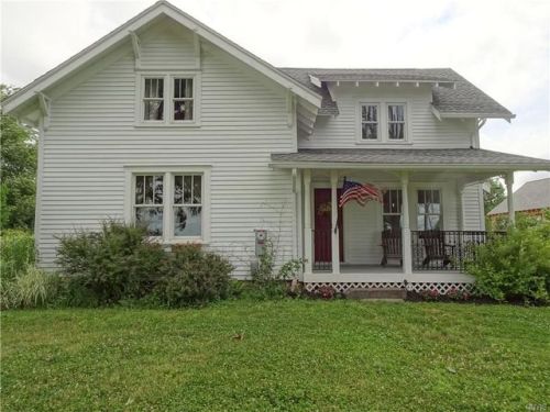 7182 Perry Rd, Memphis, NY 13112-9716