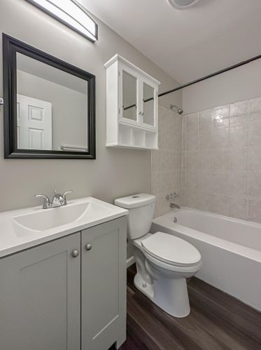 7131 Manderlay Dr, Florence KY  41042-2623 exterior