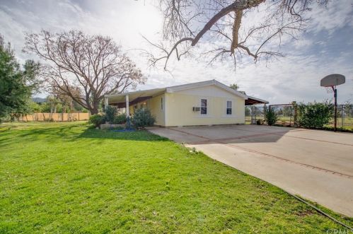 20235 Guffy Ln, Wildomar CA 92595-8798 exterior