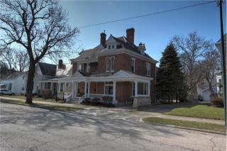117 Main St, London, OH 43140-1184