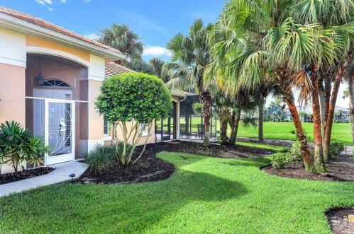 12714 Fox Ridge Dr, Bonita Springs, FL 34135-1408