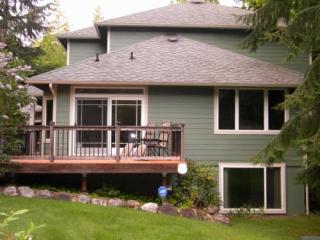 5300 245 Ave, Redmond WA  98053-2529 exterior