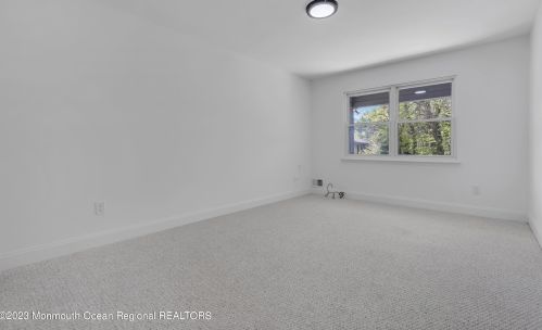 16 Jetty Ct, Bricktown NJ  08723-7225 exterior