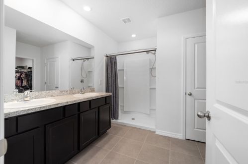 3806 97th Ln, Belleview FL  34420-7803 exterior