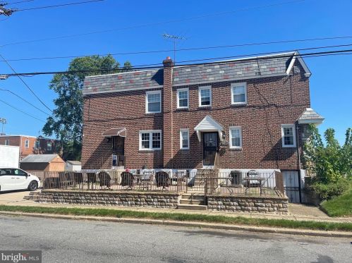 901 Friendship St, Philadelphia PA  19111-4104 exterior