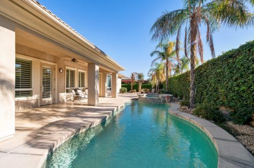 62 Via Del Pienza, Rancho Mirage CA  92270-5624 exterior