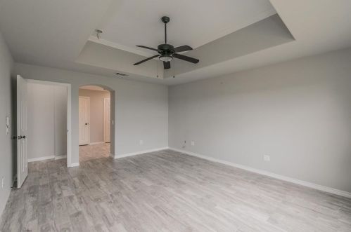 9301 Perimeter St, Denton TX  76207-5636 exterior