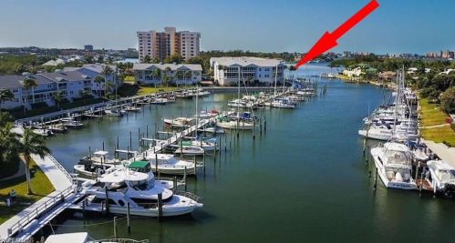 18086 San Carlos Blvd, Fort Myers Beach, FL 33931-6304