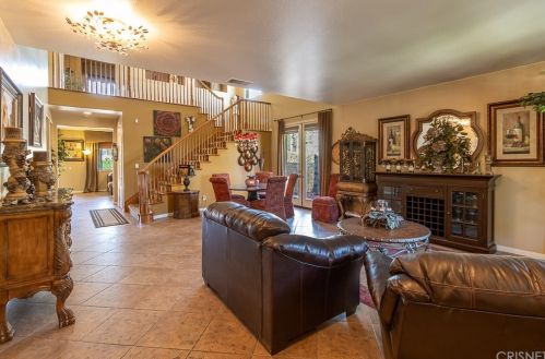 21570 Birch Canyon Way, Santa Clarita, CA 91390-5202