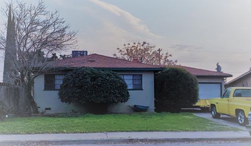 7169 Crawford St, Winton, CA 95388-9703