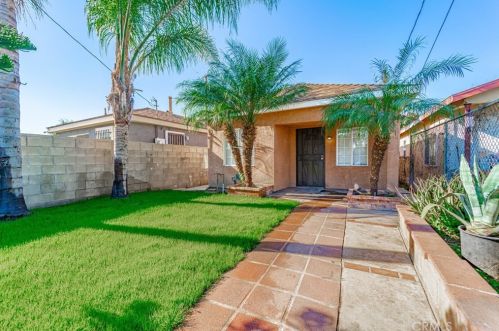 13517 Willowbrook Ave, Compton, CA 90222-3046
