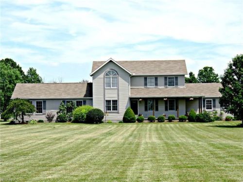 17095 Mennell Rd, North Eaton, OH 44044-9639