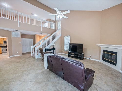 7217 Jaffery Ct, Orlando FL  32835-6158 exterior
