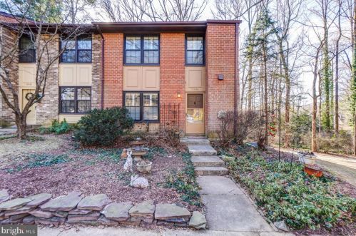 11343 Headlands Ct, Herndon, VA 20191-3635