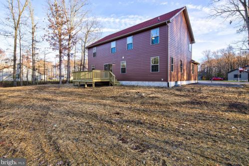 111 Mourning Dove Ln, Dover DE  19901-9322 exterior