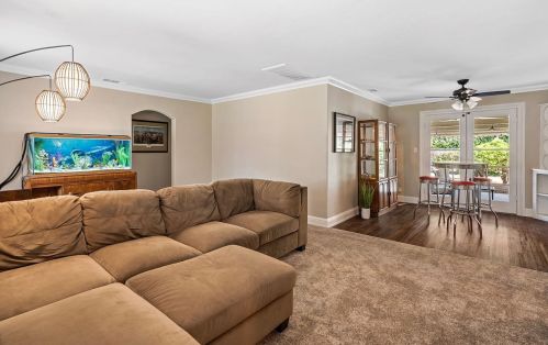 340 Santa Rosa Ave, Modesto CA  95354-1451 exterior
