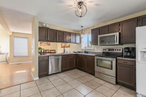 19575 Saratoga Ave, Denver CO 80015-3465 exterior