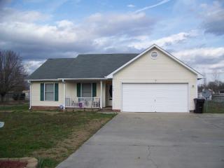 449 Woodwind Dr, Spring Lake NC  28390-8375 exterior