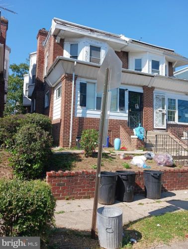 6045 Ellsworth St, Philadelphia, PA 19143-2330