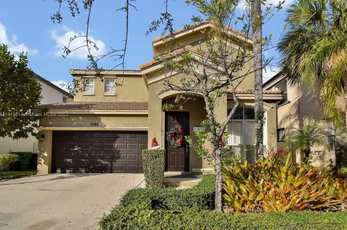 15811 48th Mnr, Hollywood, FL 33027-5647